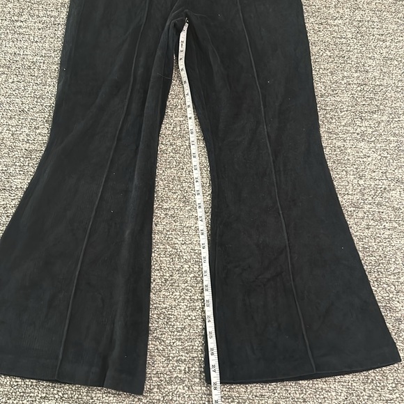 NWT Aerie Wide Leg leggings pants size Large Short - Picture 2 of 6